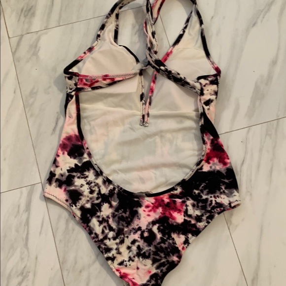 Multicolor Abstract Print Swimsuit - Picture 2 of 3